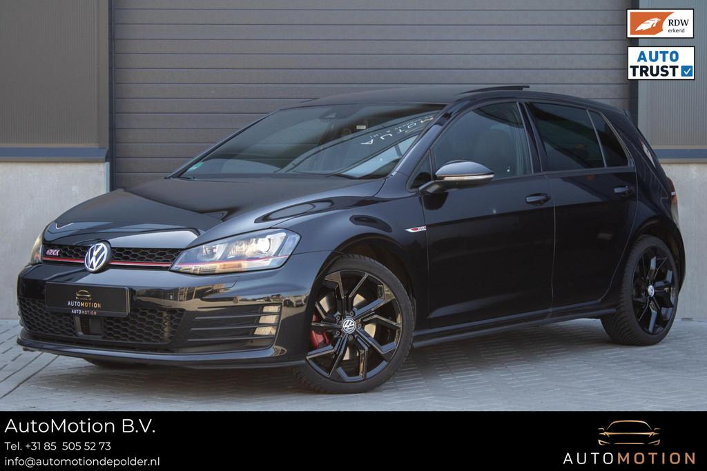 Volkswagen Golf 7 2.0 TSI GTI PANO CAMERA LEDER ELEKTRISCHE, Auto's, Stof, Zwart, 4 cilinders, Met garantie (alle)