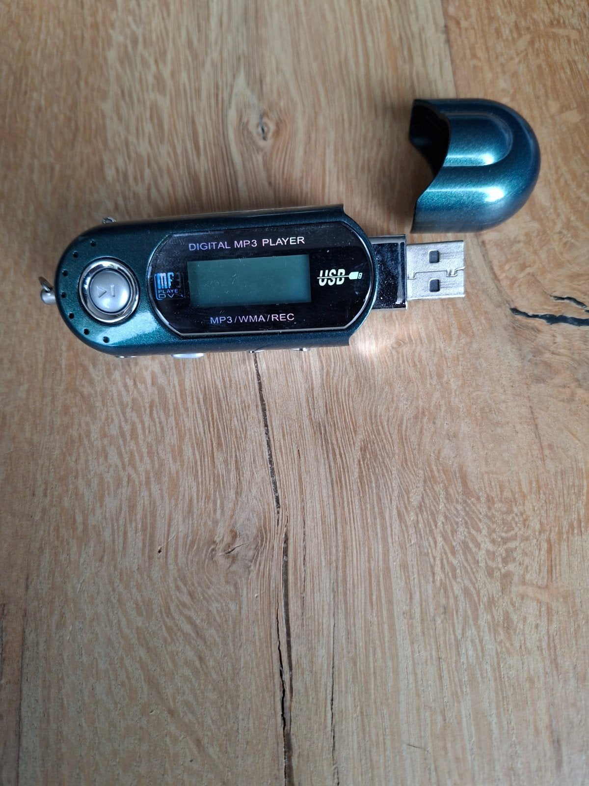 Vintage MP3-speler 128MB met oortjes - Groen, Audio, Tv en Foto, Mp3-spelers | Overige merken, Ophalen of Verzenden, Gebruikt