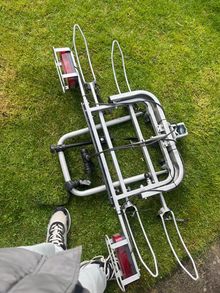 Stevige trekhaak fietsendrager voor 2 fietsen, Ophalen of Verzenden, Zo goed als nieuw