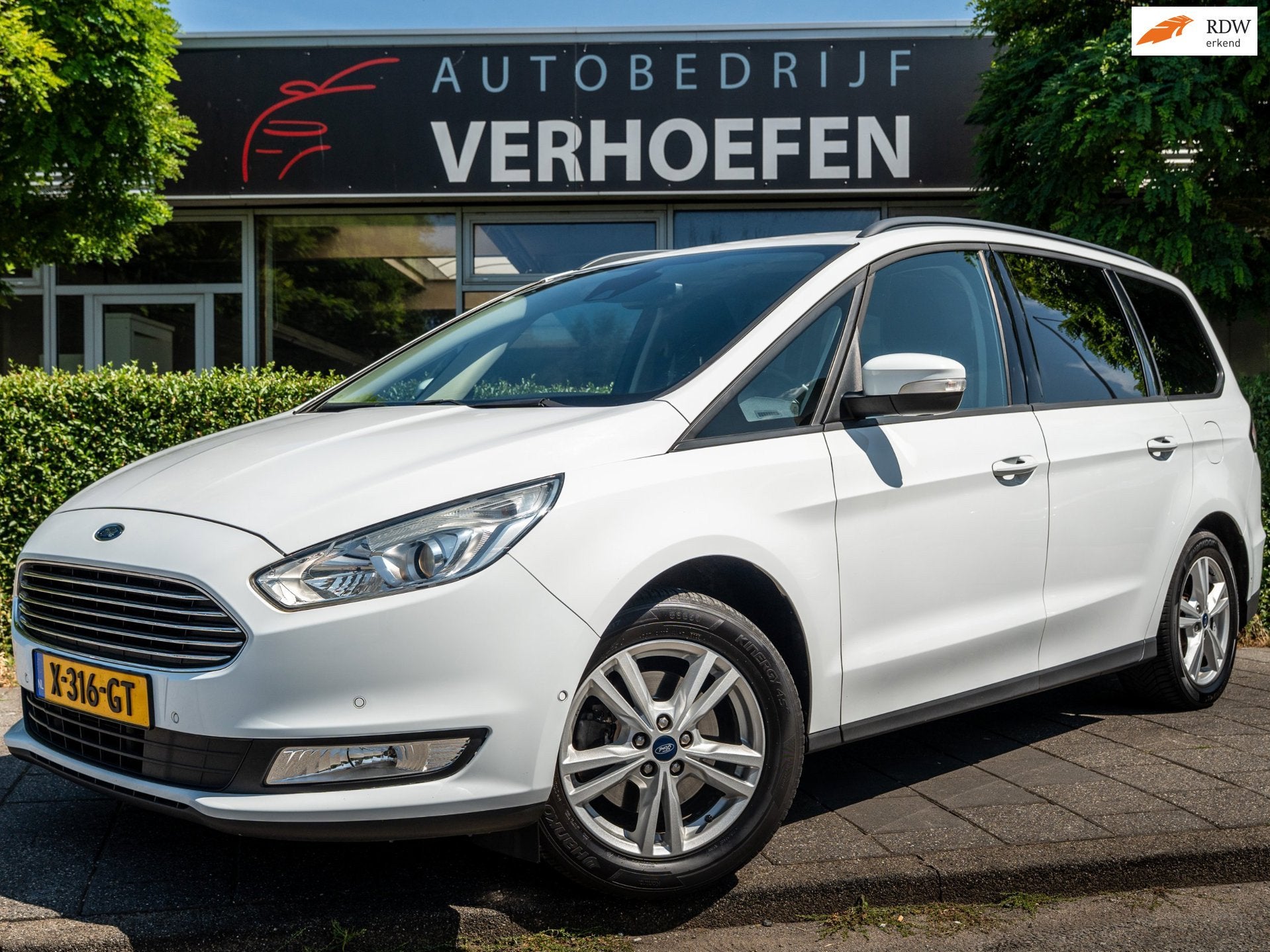 Ford Galaxy 1.5 Titanium | 7 PERS | APPLE CARPLAY | PARKEERC, Auto's, Voorwielaandrijving, Dealer onderhouden, 15 km/l, Euro 6