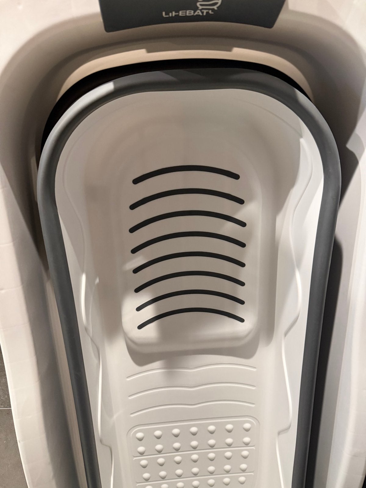 LIFEBATH Opvouwbaar Zitbad 143cm + Luxe Kussen - Grijs, Ophalen, Zo goed als nieuw, Met bad