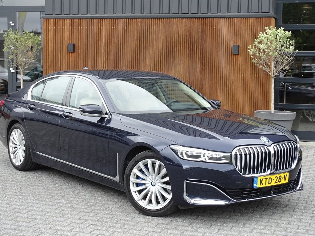 BMW 7 Serie 745e 394PK / M-Individual / ACC / Softclose / La, Gebruikt, Euro 6, Blauw, Leder