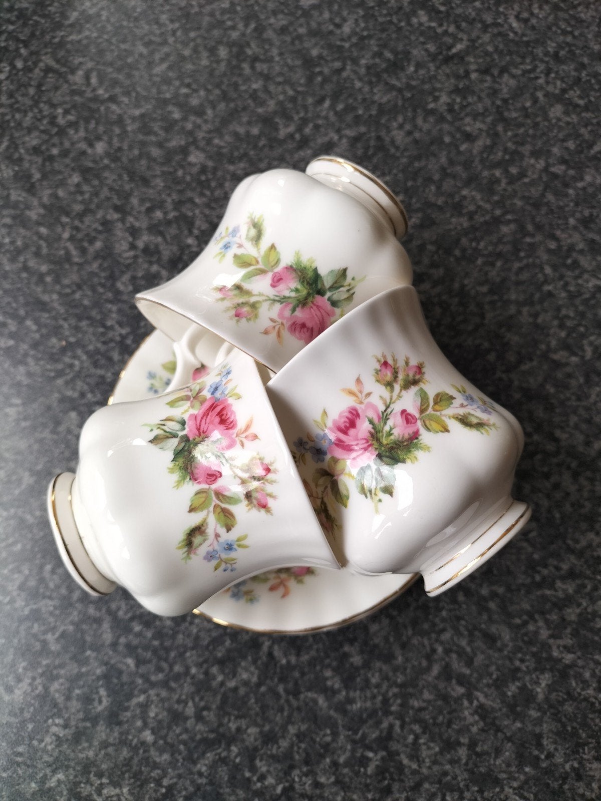 Royal Albert Mose Rose, Ophalen of Verzenden