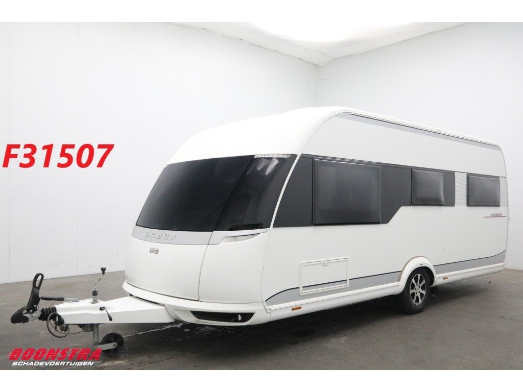 Hobby 540 UFE Premium Dakairco Rondzit Douche Frans Bed, Dopplerlaan 4
9207HC  DRACHTEN, NL, Boonstra Schadevoertuigen, Rondzit