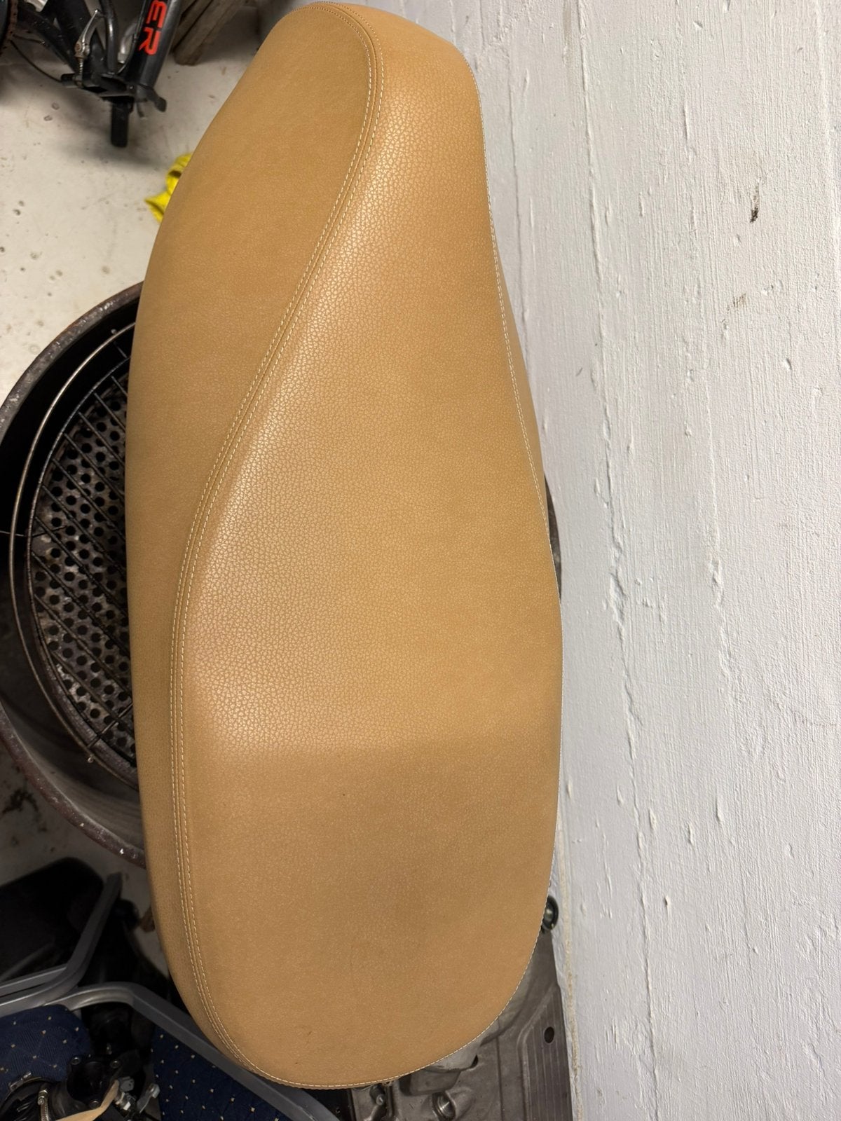 Vespa gts 300 zadel, Ophalen, Zo goed als nieuw, Zadel, Vespa