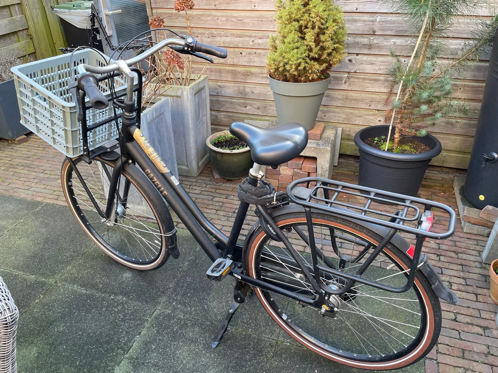 Gazelle HeavyDuty D54 transportfiets met krat, Ophalen, Versnellingen, Gazelle, Trommelrem