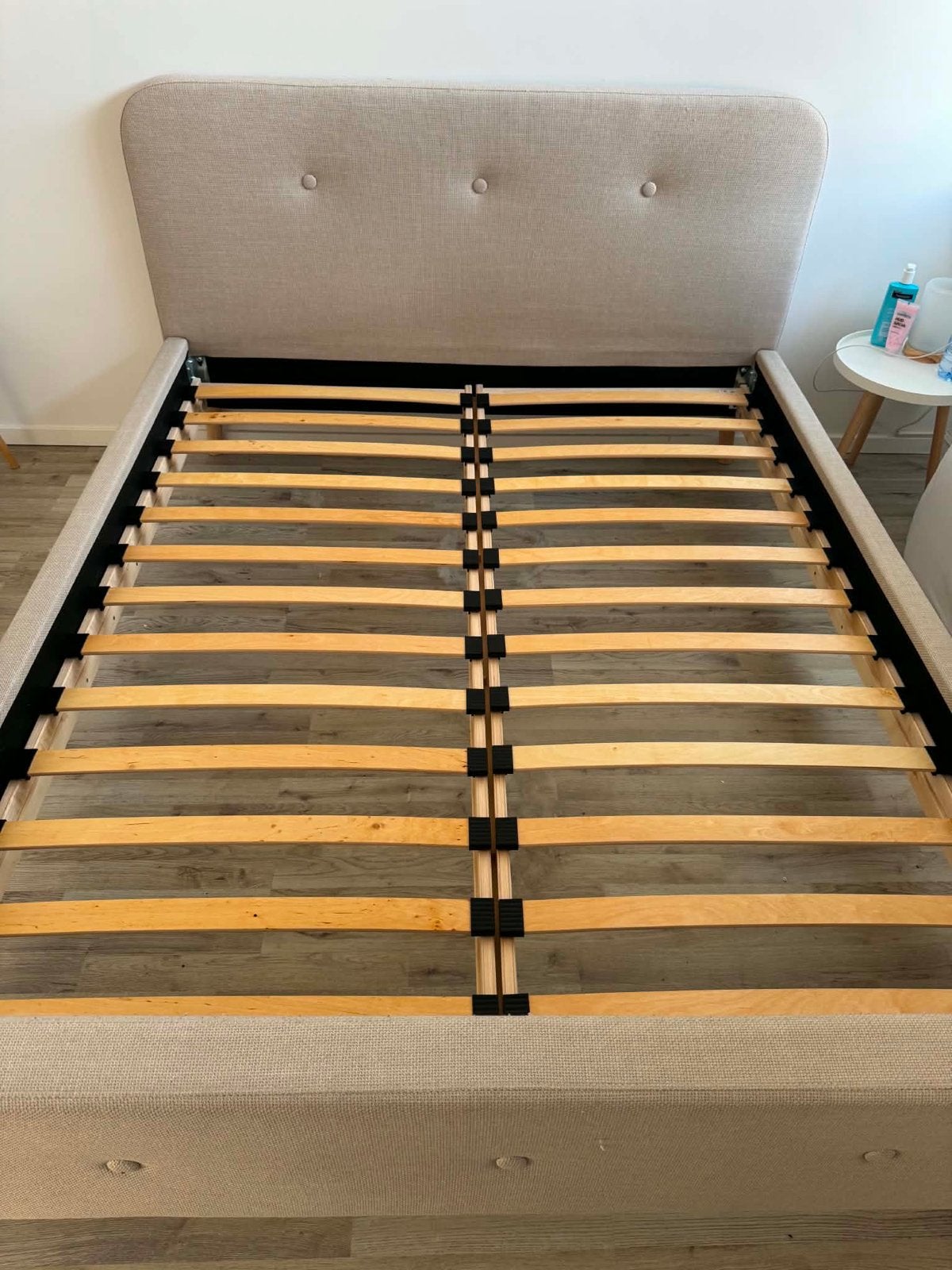 tweepersoonsbed jysk, Ophalen, Beige, Tweepersoons, Zo goed als nieuw