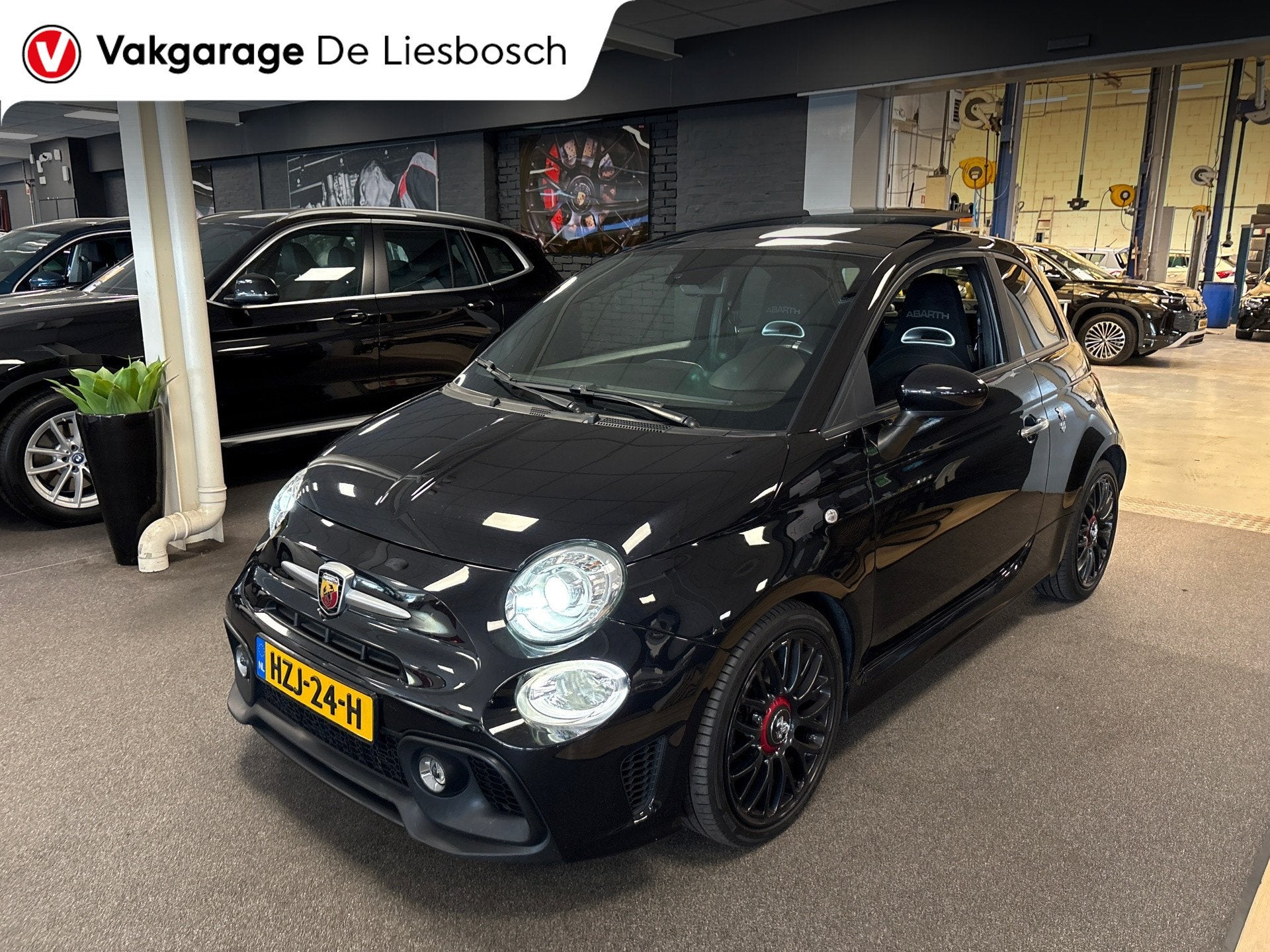 Fiat ABARTH 500 05M/595/pano/navi groot/apple/xenon/magneti, Gebruikt, 4 cilinders, 400 kg, Zwart