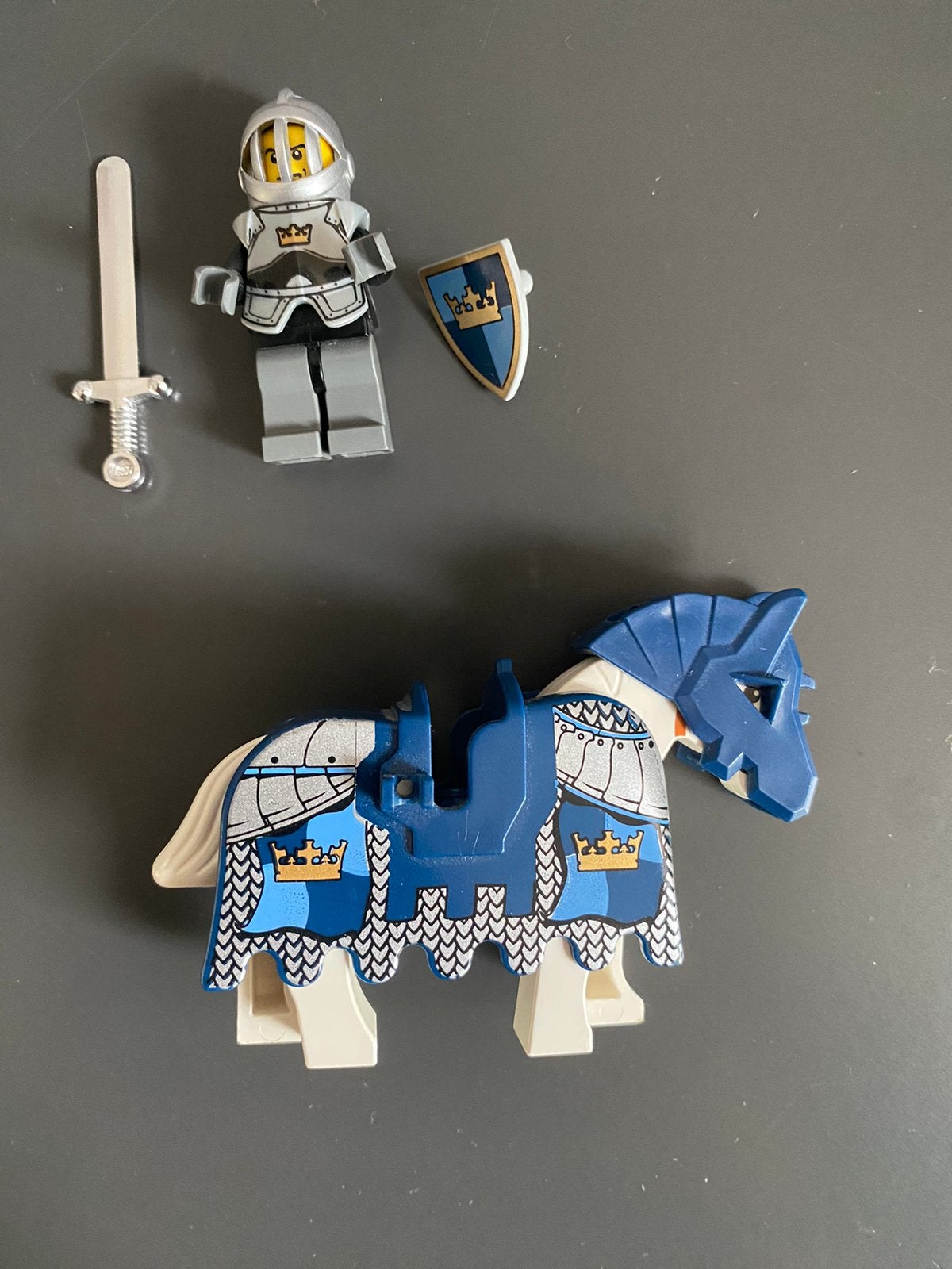 LEGO Castle Skeleton Tower minifiguur  ridder paard (7093), Ophalen of Verzenden, Zo goed als nieuw