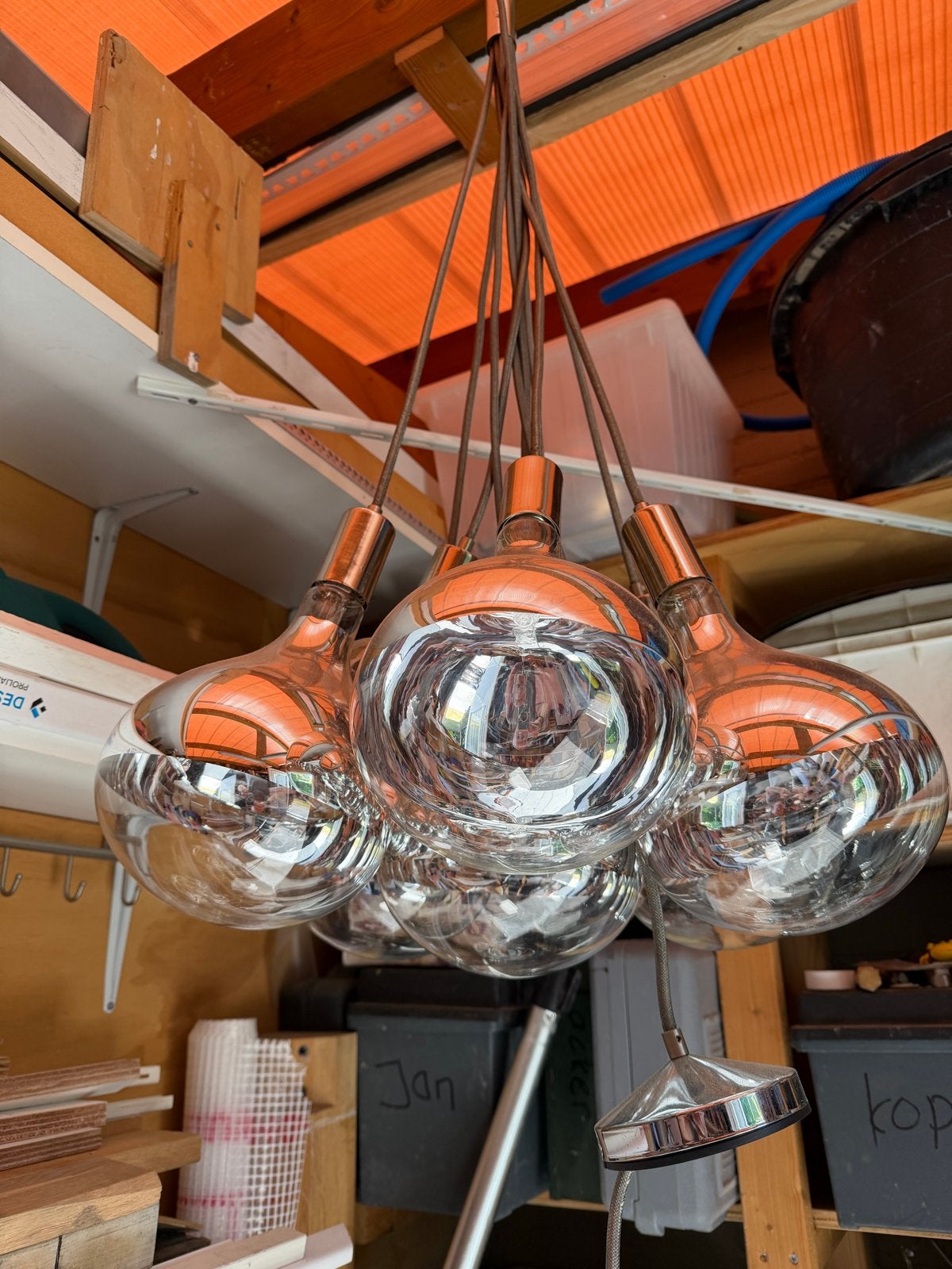 Moderne hanglamp met 6 spiegelende bollen, Huis en Inrichting, Lampen | Hanglampen, Ophalen of Verzenden, Gebruikt, Glas, E27 (groot)