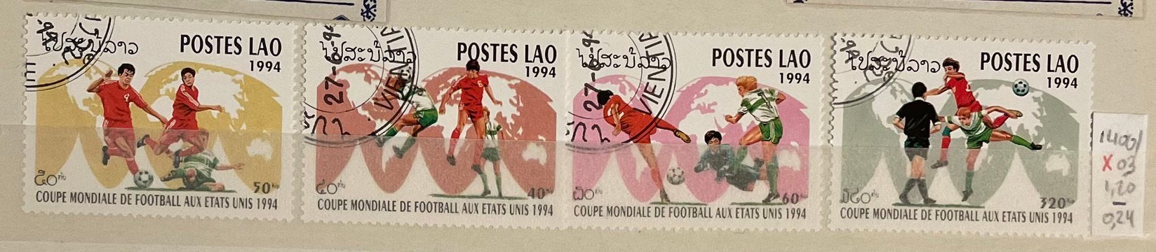 4 postzegels Laos; WK-voetbal 1994 USA 2, Ophalen of Verzenden, Zuidoost-Azië