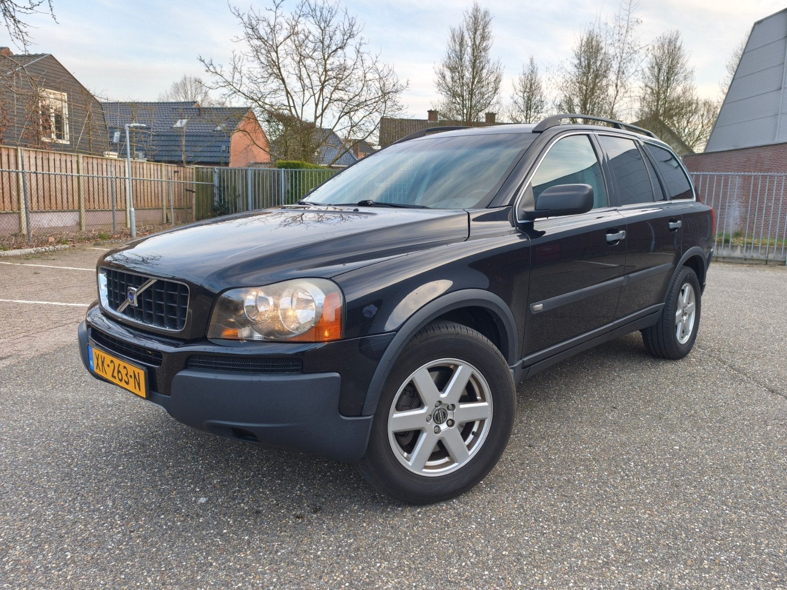 Volvo XC90 2003 Zwart 2.5T, Automaat, Zwart, 7 stoelen, 10 km/l