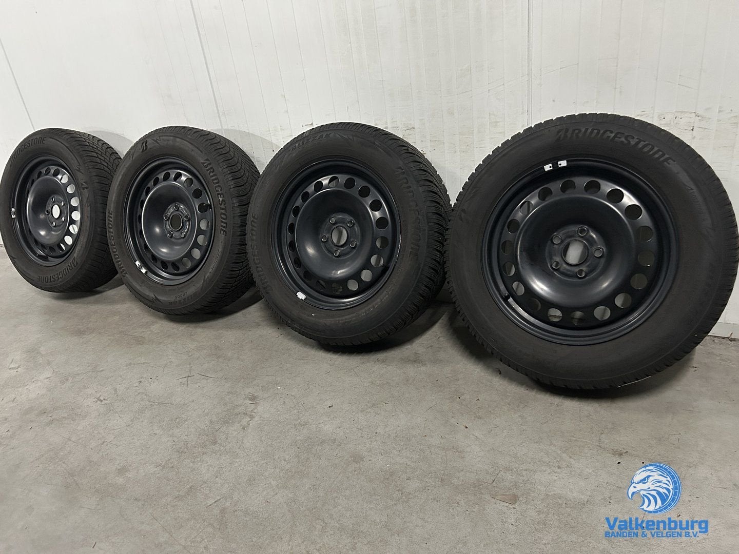7-8mm! Originele VW Tiguan Audi Q3 Seat Tarraco Skoda Kodiaq, -, -, Banden en Velgen, 17 inch