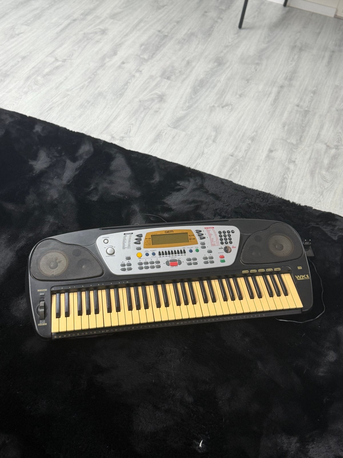 GEM WK1 Keyboard - Ideaal voor beginners, Muziek en Instrumenten, Ophalen, Gebruikt, 49 toetsen, Gem