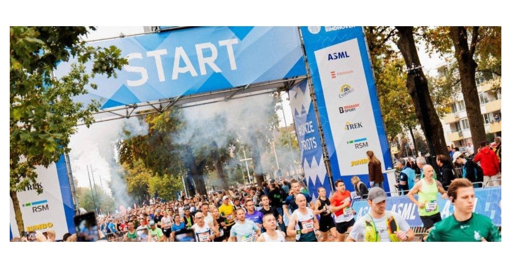 1x kaartje halve marathon ASML Eindhoven te koop, Tickets en Kaartjes, Sport | Overige, Eén persoon, Oktober