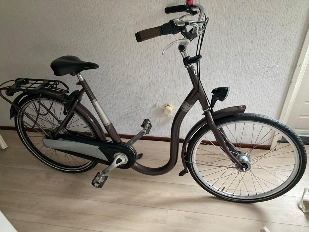 Zeer nette damesfiets Sparta 26 inch 7v extra laag instap, Sparta, 47 tot 50 cm, Versnellingen, Ophalen of Verzenden