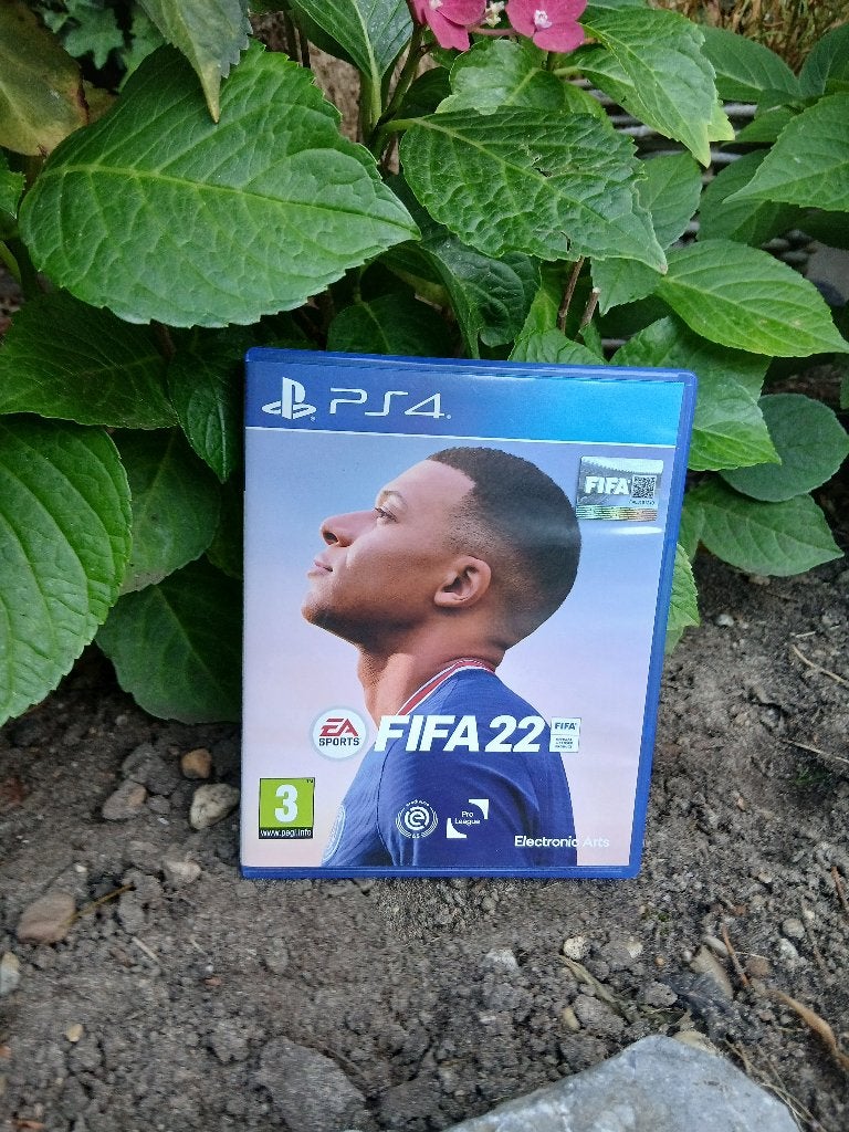 Fifa 22 PS4, Spelcomputers en Games, Ophalen, Zo goed als nieuw, Eén computer, Sport
