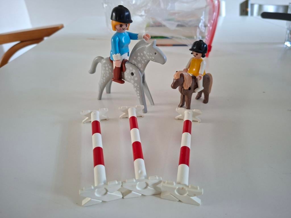Playmobil paarden springbalken en ruiters set, Ophalen of Verzenden, Gebruikt, Los playmobil