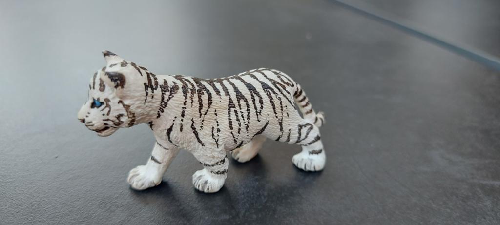 Schleich Wild Life Witte Tijger Welp Figuur, Ophalen of Verzenden, Zo goed als nieuw, Jongen of Meisje