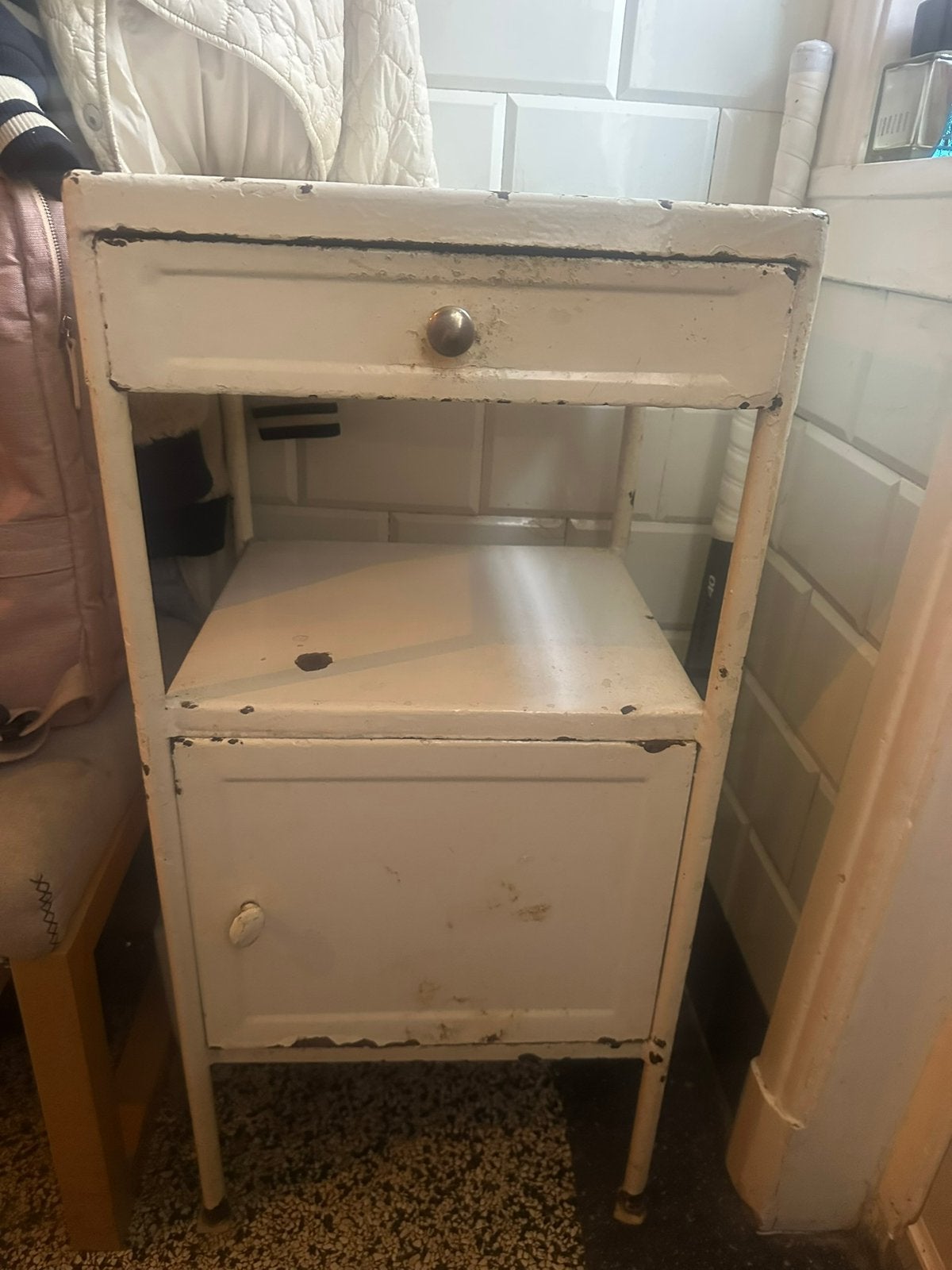 Vintage ziekenhuis kastje, Huis en Inrichting, Ophalen, Zo goed als nieuw, Minder dan 45 cm, 70 cm of meer