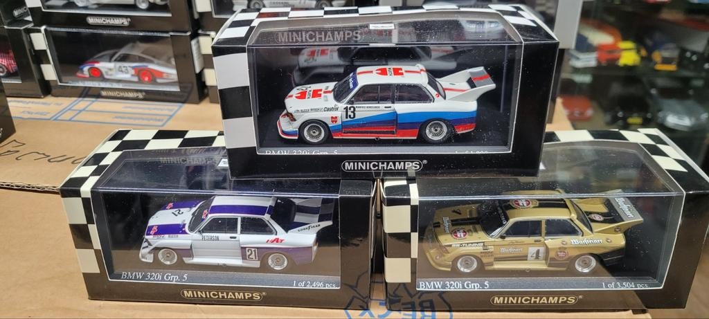 Minichamps BMW 320i Gr.5 DRM 1977, Hobby en Vrije tijd, Modelauto's | 1:43, Ophalen of Verzenden, Zo goed als nieuw, Auto, MiniChamps