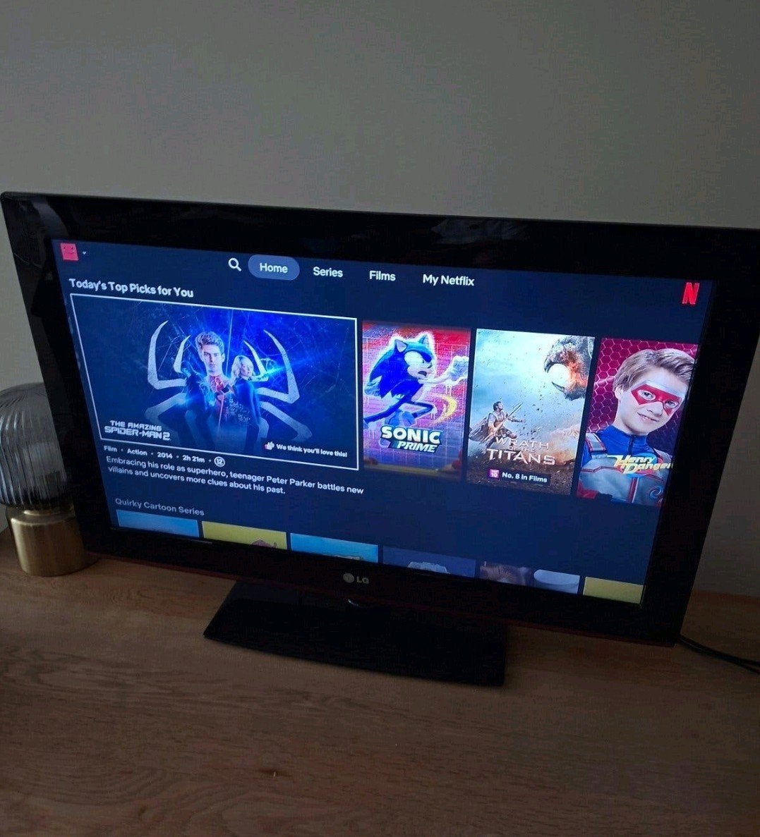 LG TV 32LD350 met voet en ophangsysteem, Ophalen, Gebruikt, 50 Hz, LG