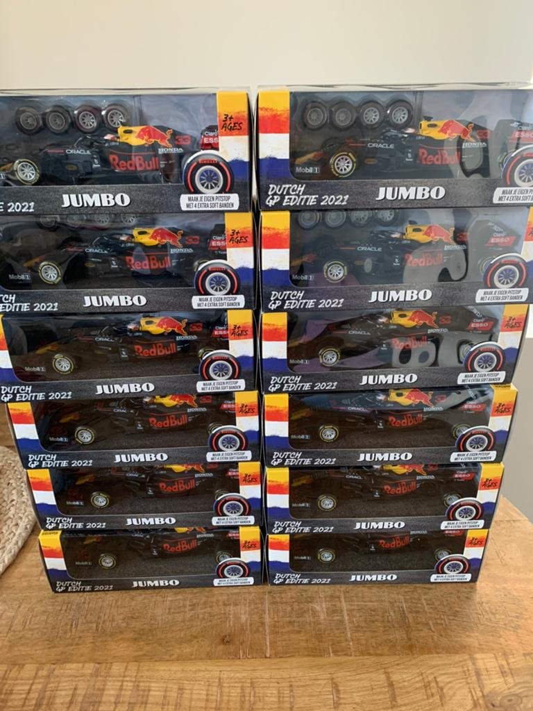12x Kampioensauto 2021 RB16B Max Verstappen 1:24 nieuw doos, Ophalen of Verzenden, Nieuw, Auto, Bburago