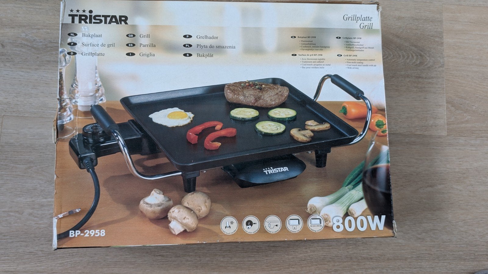 Tristar Grillplaat BP-2958 - 800W Tafelgrill, Ophalen of Verzenden, Zo goed als nieuw, Tafelgrill