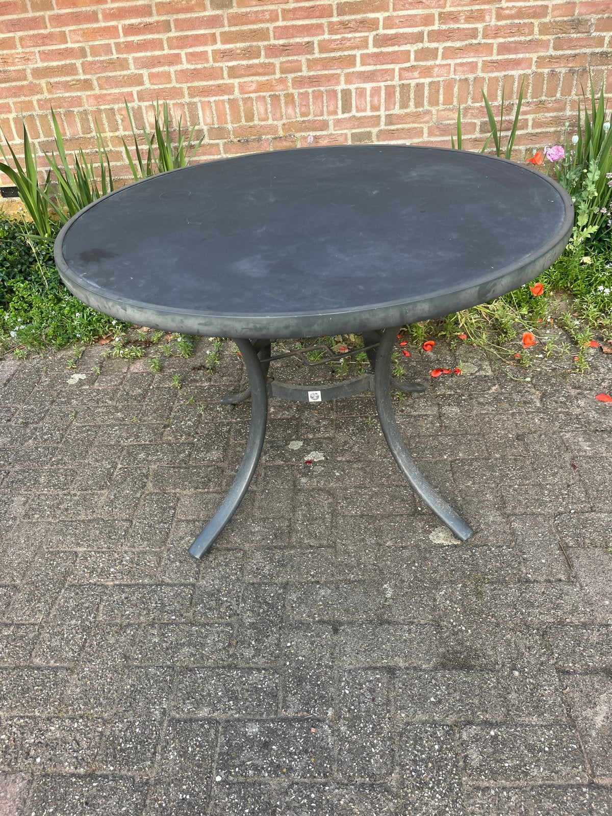 Ronde tuintafel - Gebruikt, Tuin en Terras, Ophalen, Gebruikt, Ovaal, Metaal