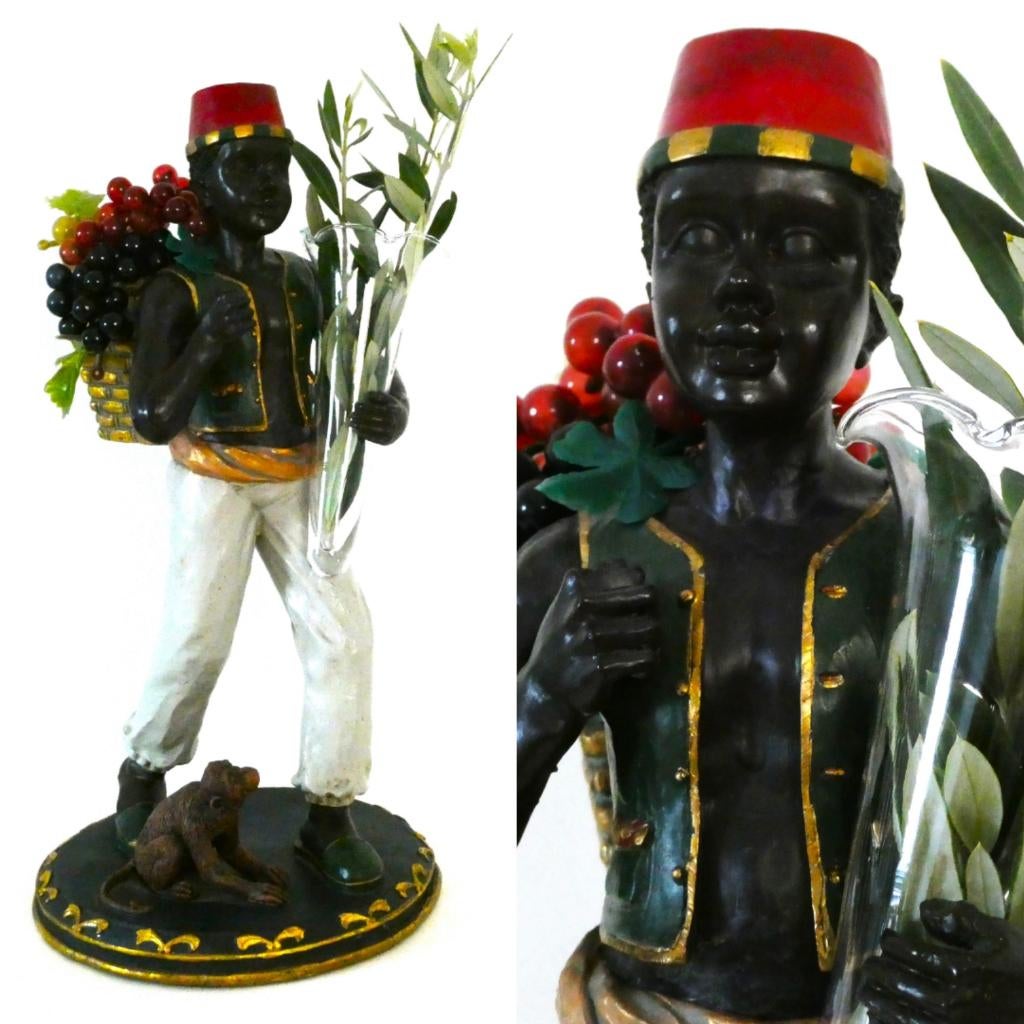 Blackamoor beeld / oriëntaalse man met vaas aapje druiven, Ophalen of Verzenden