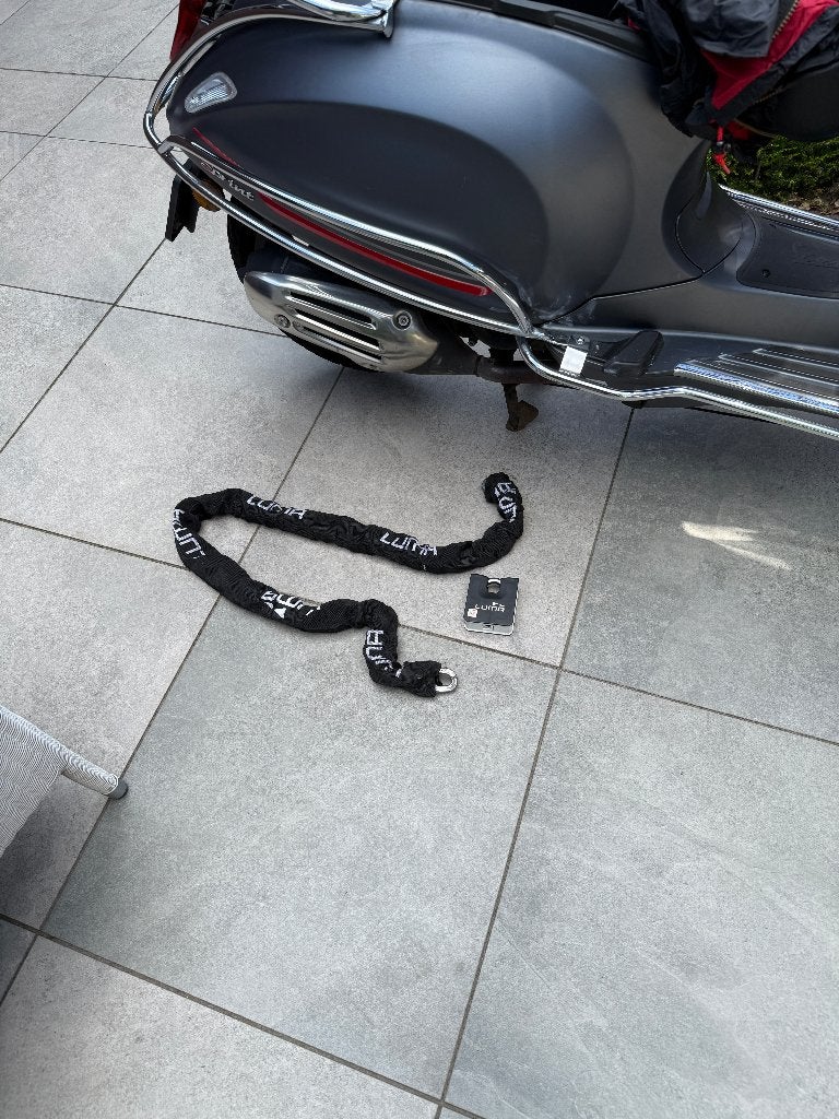 Prachtige Vespa Sprint, Fietsen en Brommers, Scooters | Vespa, Ophalen, Maximaal 45 km/u, Vespa S, Zo goed als nieuw