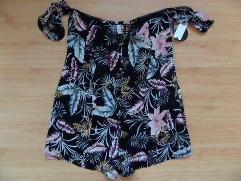 NIEUW: Korte zwarte bedrukte jumpsuit maat 38/40 van Amuse, Kleding | Dames, Ophalen of Verzenden, Nieuw, Maat 38/40 (M), Zwart