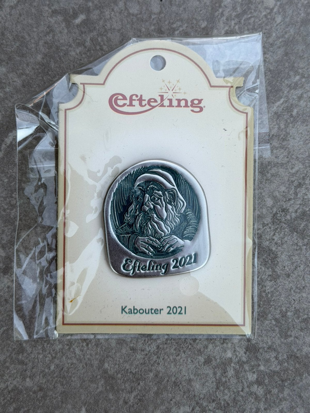 Efteling jaarpin kabouter 21 op kaart, Verzamelen, Efteling, Ophalen of Verzenden, Zo goed als nieuw, Overige typen