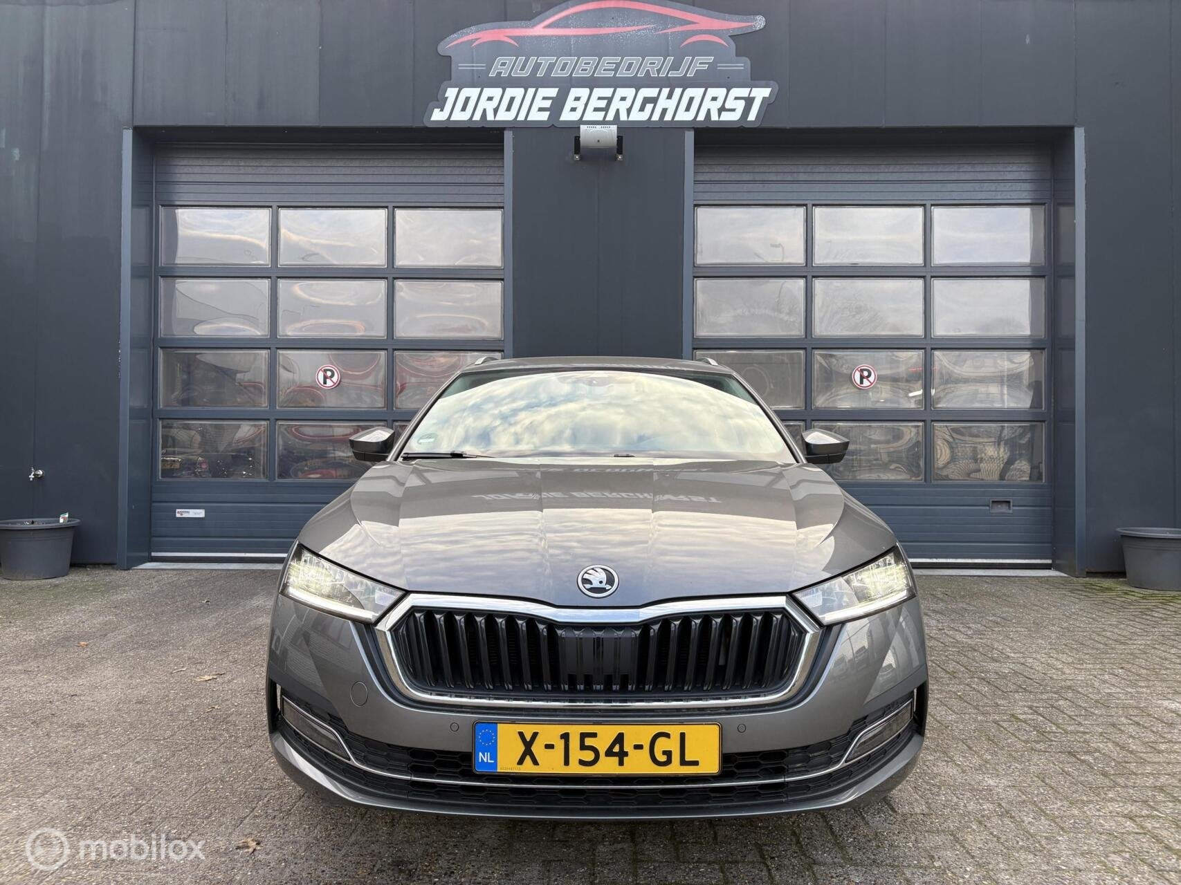 Skoda Octavia Combi 1.0 TSI Business Edition, Voorwielaandrijving, Gebruikt, Euro 6, Origineel Nederlands