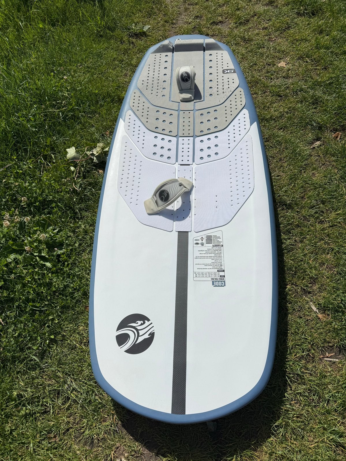 Duotone Code Wing Foiling Board 5'8" 114L met Free 1750 Foil, Watersport en Boten, Wingsurfen, Ophalen, Gebruikt, Wingsurf-board