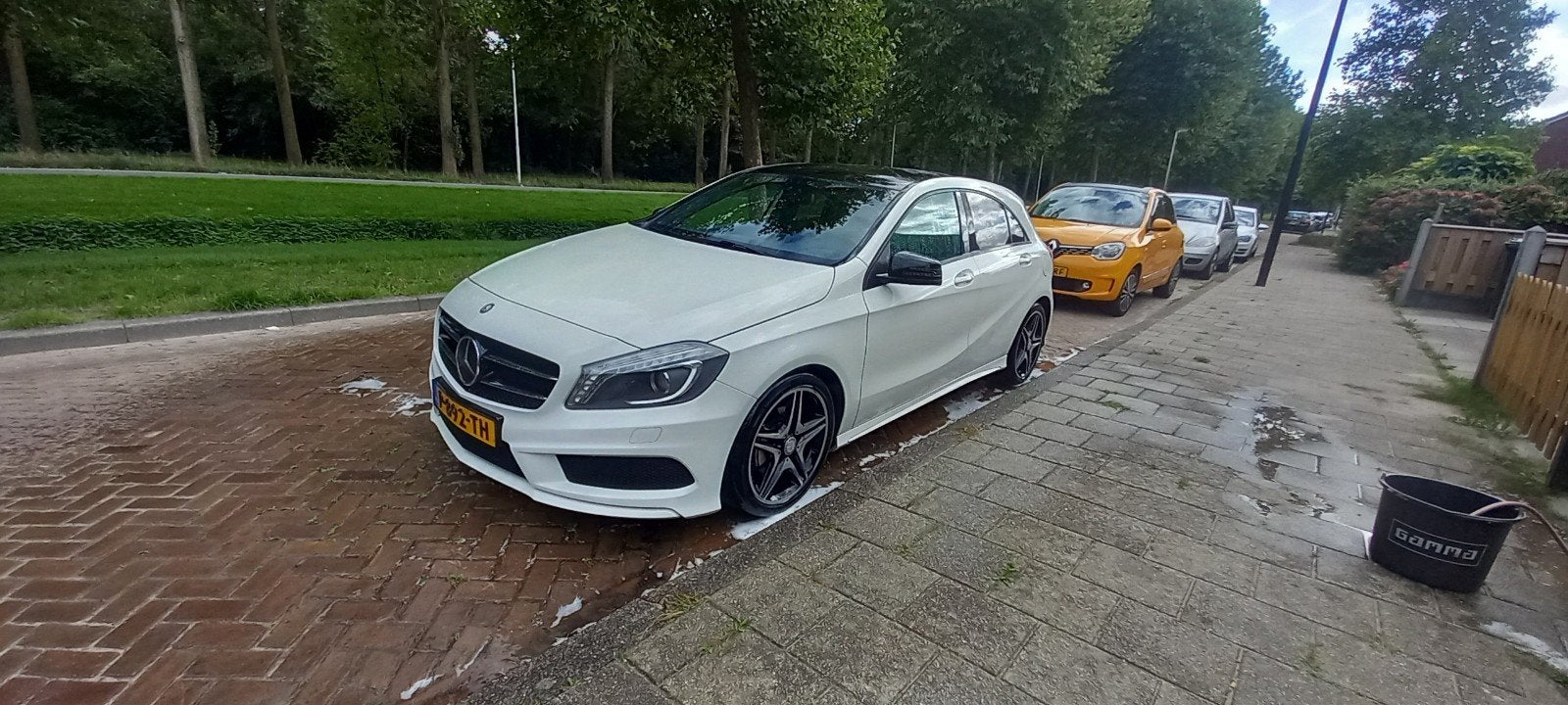Mercedes-Benz A-Klasse A180 1.6 Blue EFF Aut7 2013 Wit