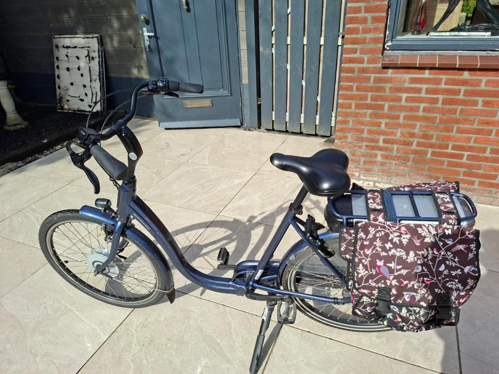 Extra lage instap Batavus Entree elektrische fiets, Ophalen, Gebruikt, Batavus, Versnellingen