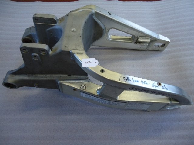 CBR600RR 2003 - 2004 Honda Achterbrug D1-10083