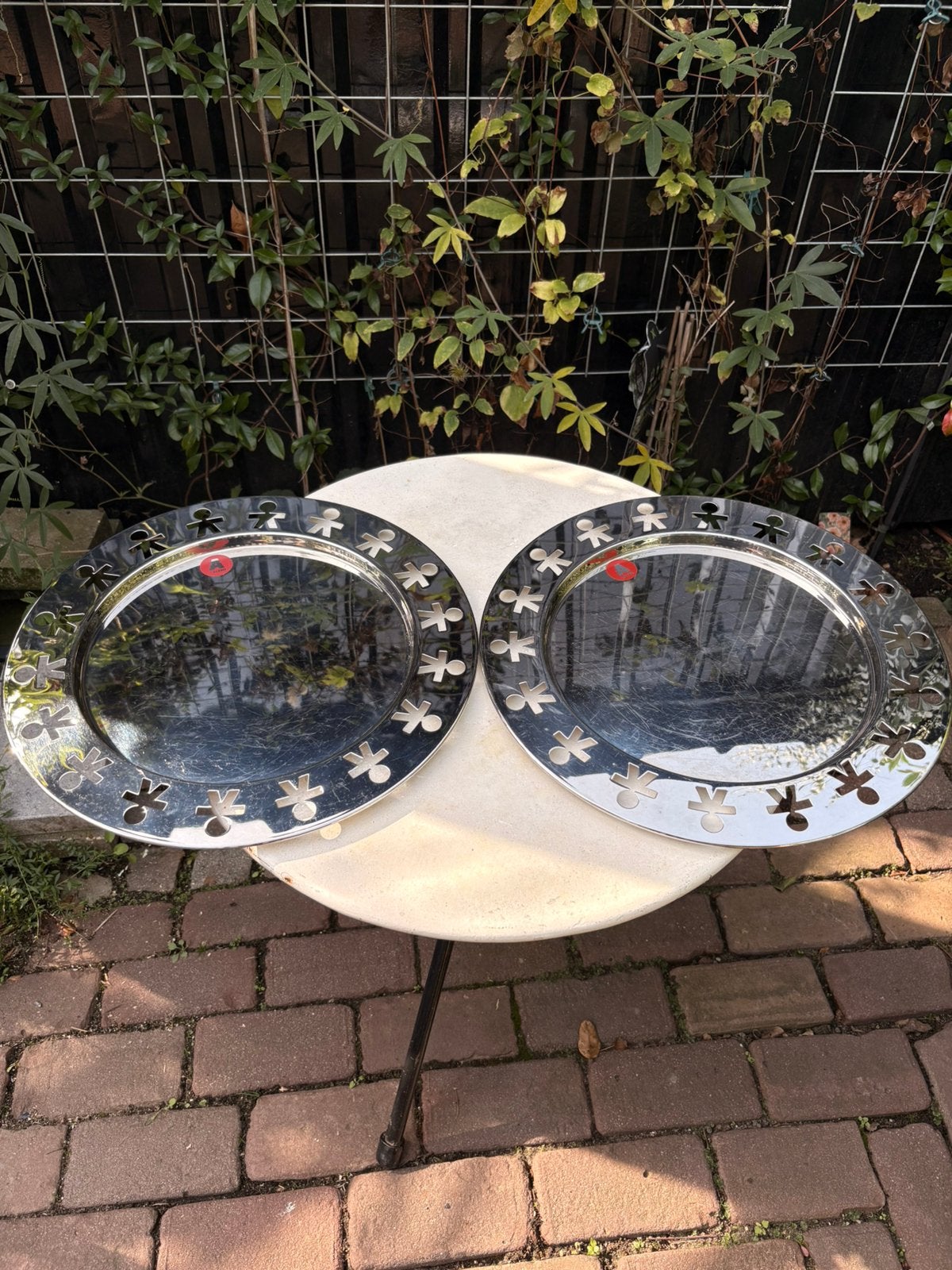 Twee alessi ,dienbladen,chroom,40cm, Verzenden