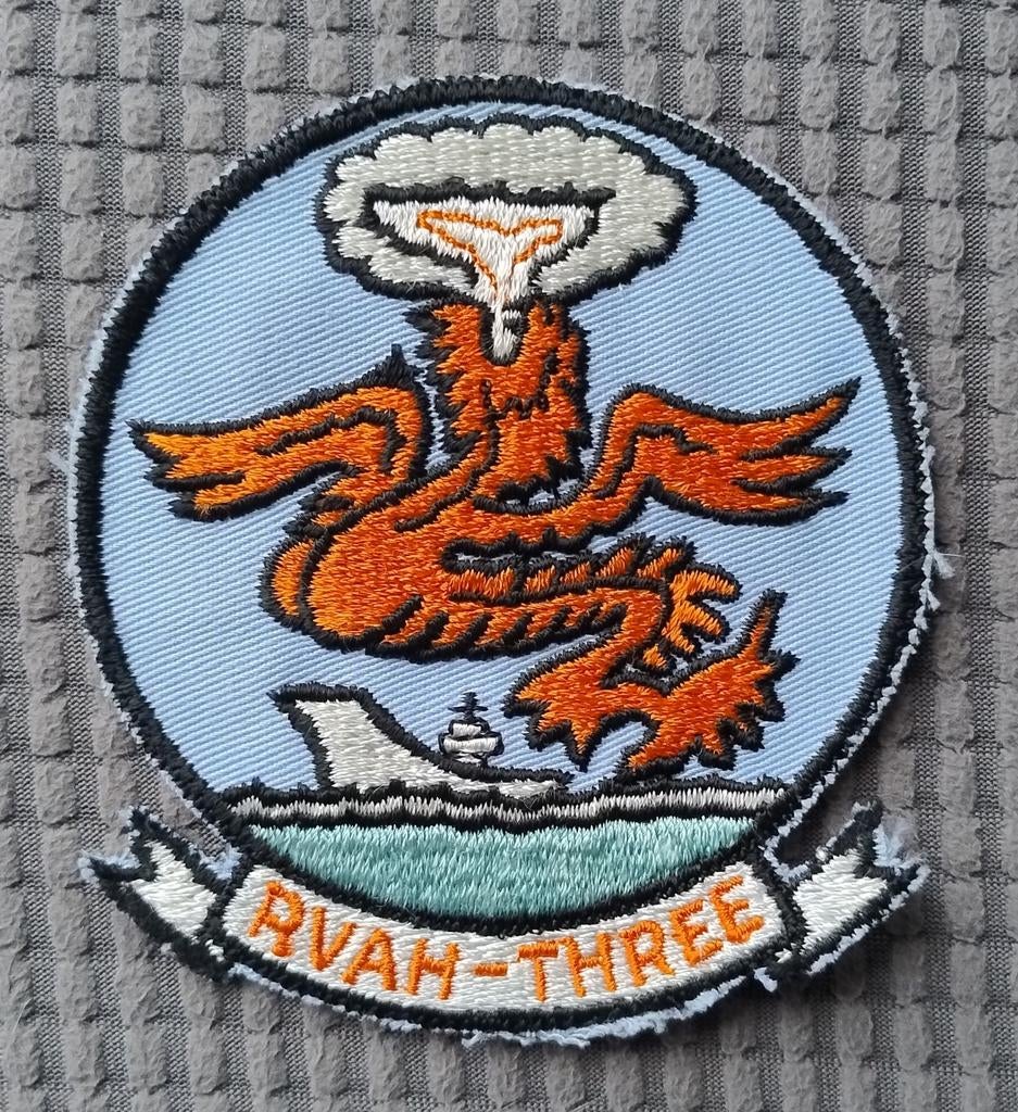 USN embleem RVAH -3, Ophalen of Verzenden, Landmacht, Nederland, Embleem of Badge