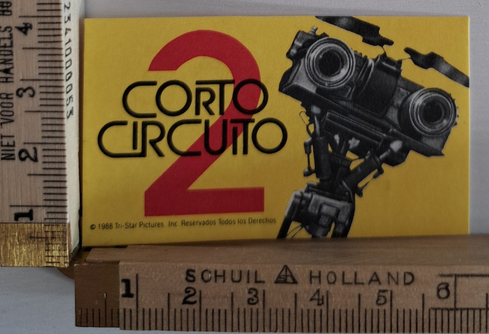 Vintage sticker Corto Circuito 2 Short Circuit 2 film, Ophalen of Verzenden, Zo goed als nieuw