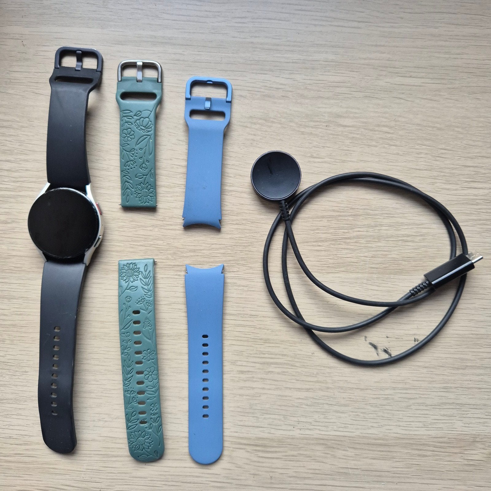 Samsung Galaxy Watch 5 met extra bandjes en oplader, Gebruikt, Zwart, Samsung, Waterdicht