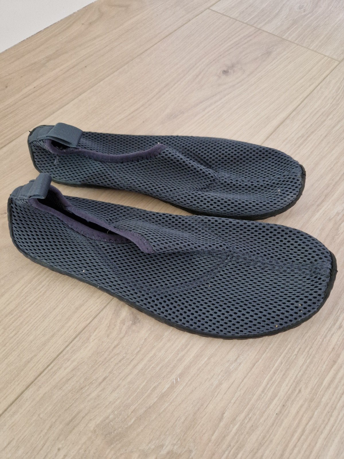 Waterschoenen decathlon maat 36/37, Zeil- of Surfschoenen, Ophalen of Verzenden, Zo goed als nieuw, Tribord