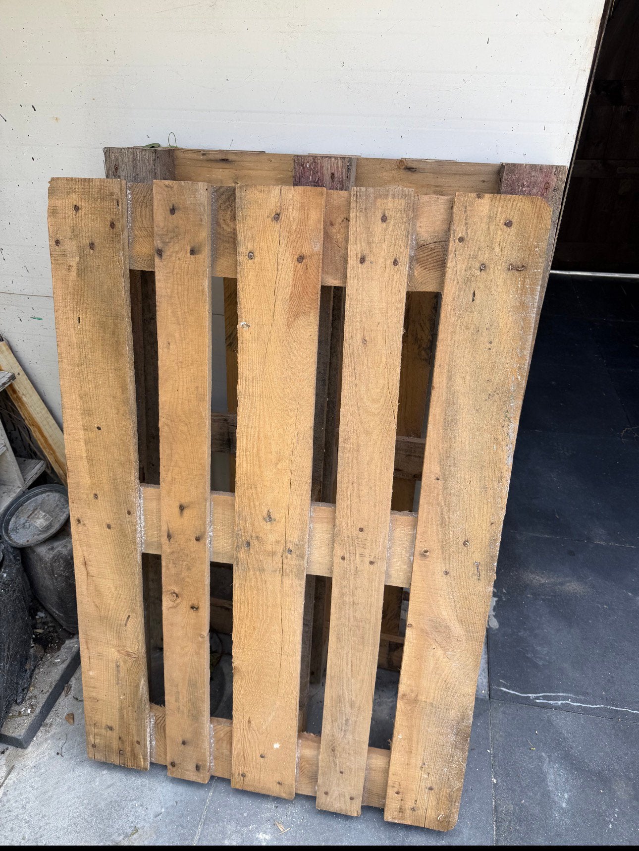 Gratis pallets en hout  ophalen, Doe-het-zelf en Verbouw, Hout en Planken, Ophalen, Gebruikt, Pallet, Minder dan 200 cm