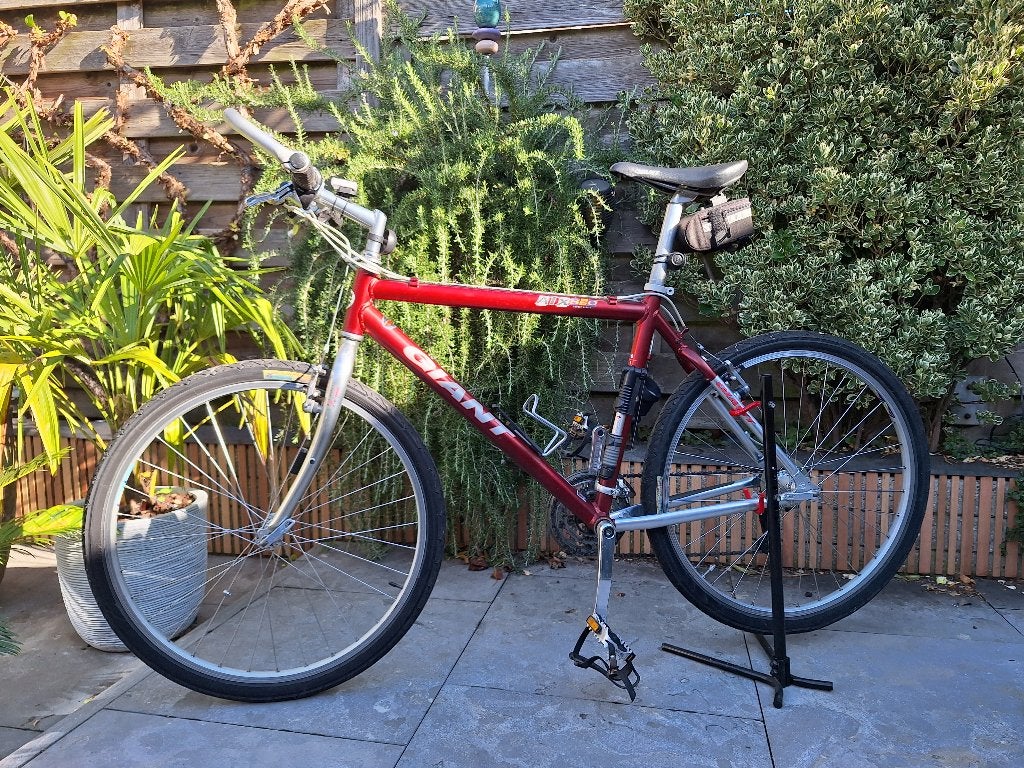 Mountainbike Giant ATX 850, Ophalen, Gebruikt, Velgrem, 49 tot 53 cm