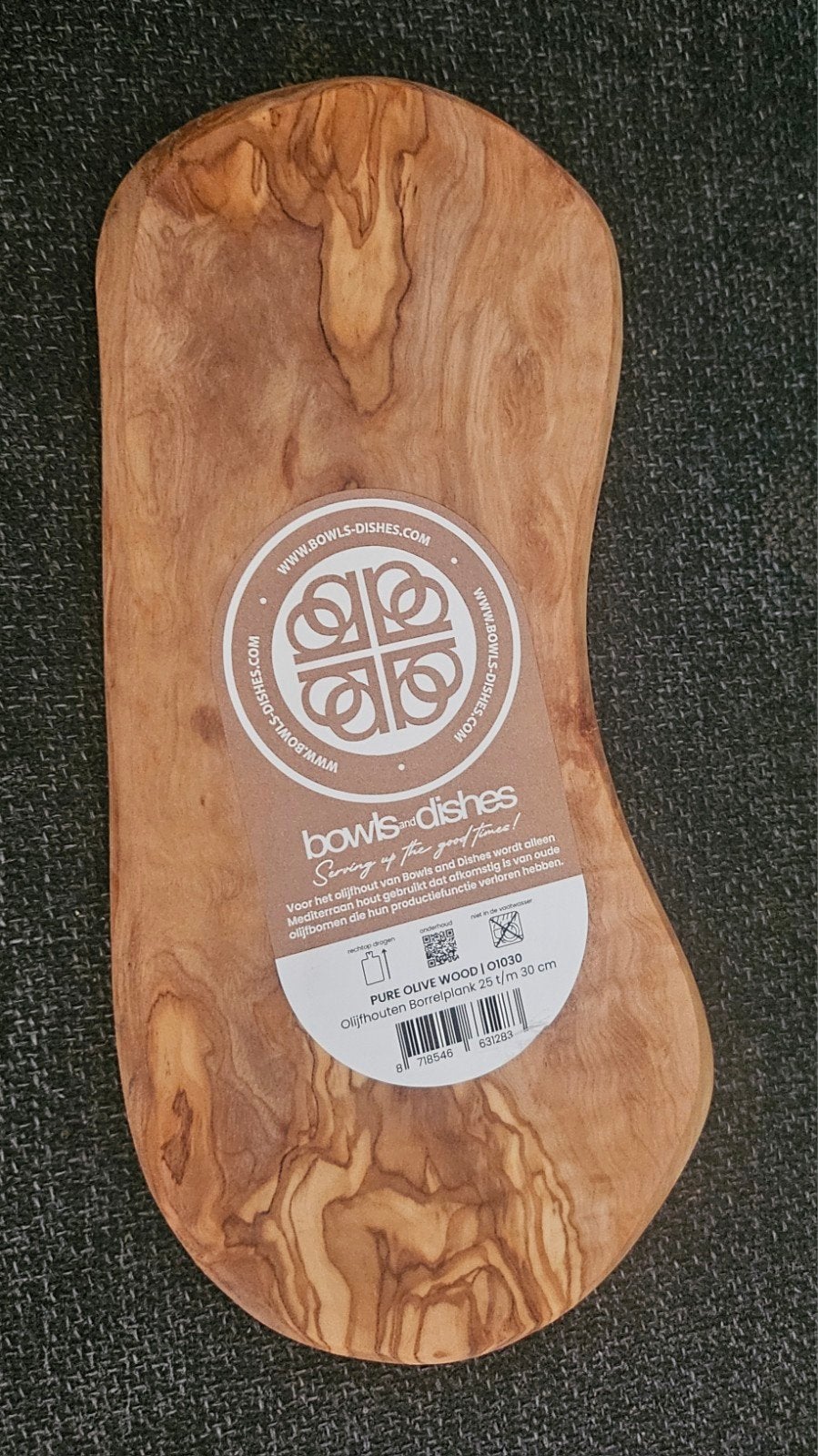 Nieuwe olijfhouten Bowls&Dishes-borrelplank, Ophalen of Verzenden, Nieuw, Hout