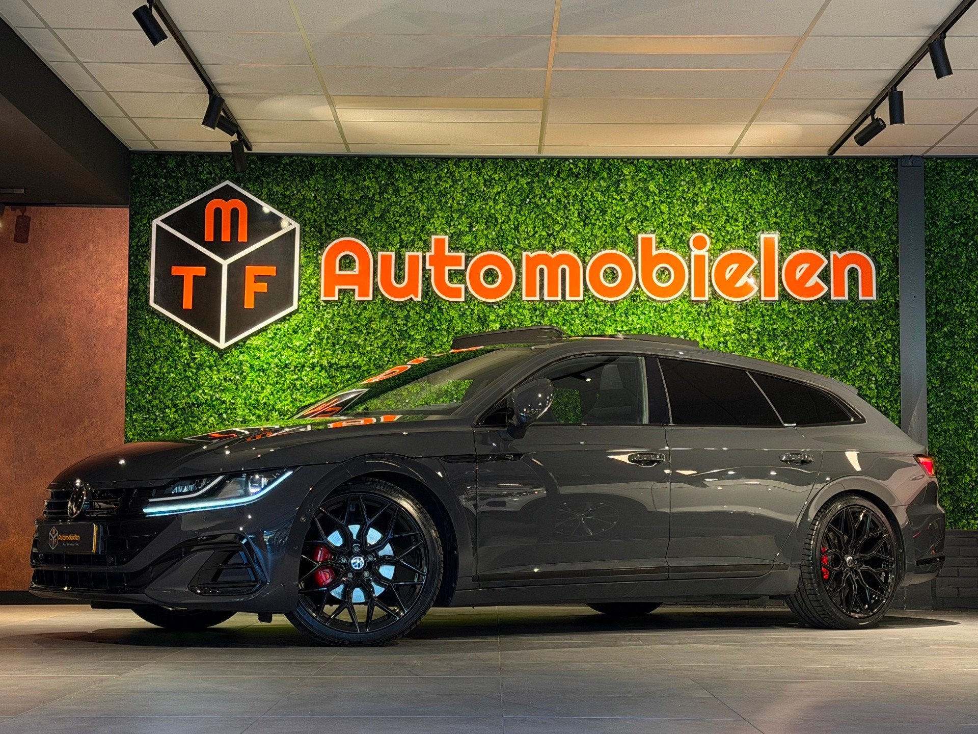 Volkswagen Arteon Shooting Brake 1.4 TSI eHybrid 3x R-LINE 2, Auto's, Dealer onderhouden, Arteon, Gebruikt, 4 cilinders