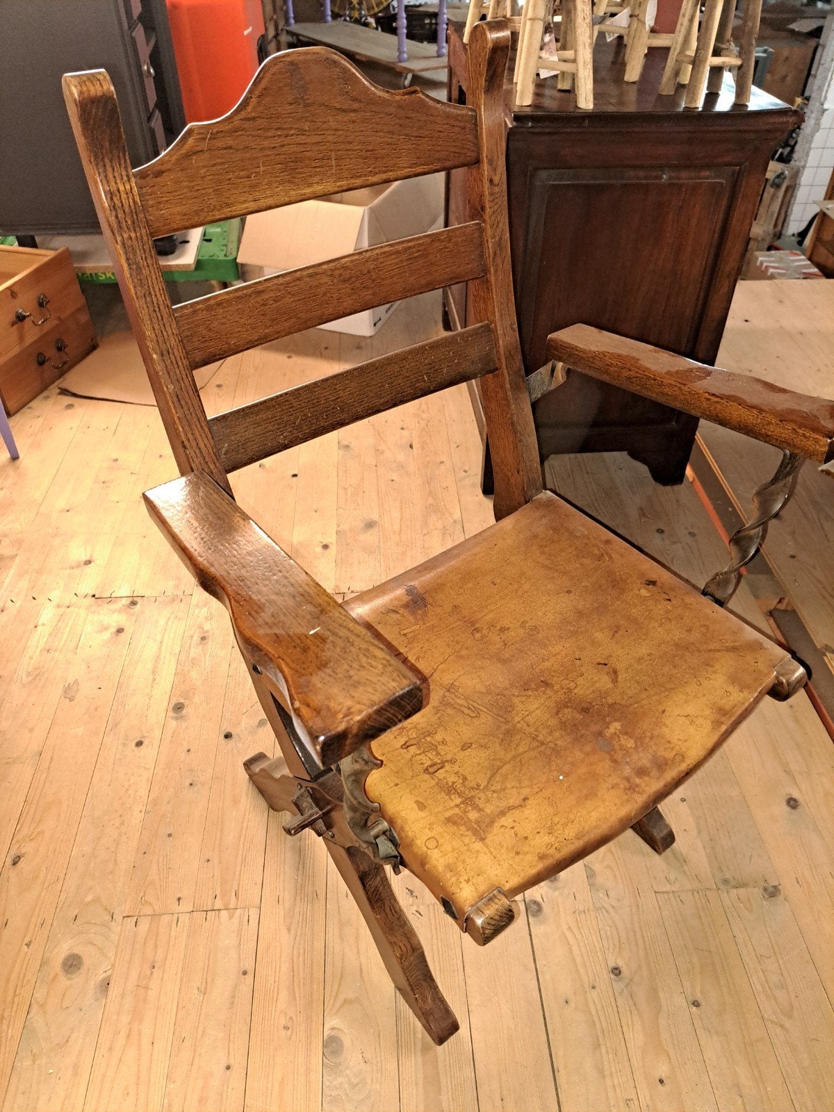 Stoel lederen zitting, Antiek en Kunst, Ophalen