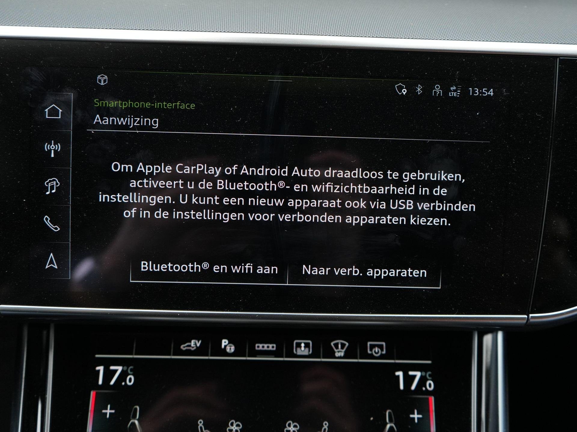 Foto 38 van Audi A8 S-Line 60 TFSI e 462 PK QUATTRO | Vierwielbesturing