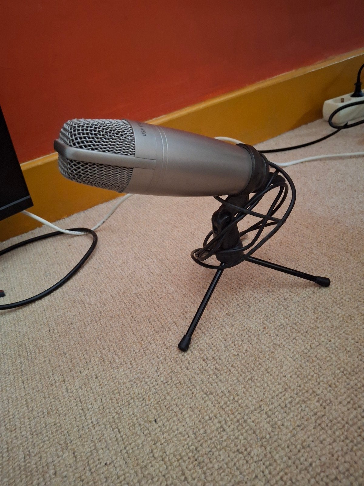USB Microfoon met Statief - Perfect voor Thuisstudio, Ophalen, Zo goed als nieuw, Studiomicrofoon